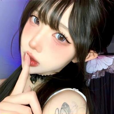 好莱坞诈骗女王